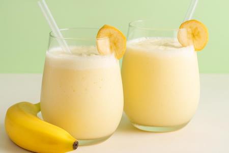 Smoothie aus der Leitung oder aus der Flasche? Wenn Mineralwasser zur Basis eines Energie-Drinks wird